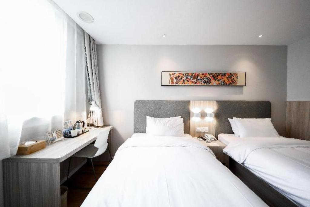 Hanting Hotel Shanghai Songjiang Exteriör bild